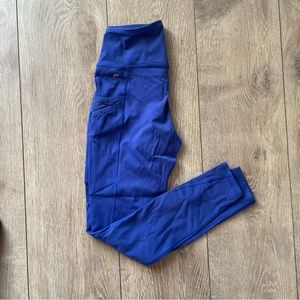Blue Fabletics Leggings